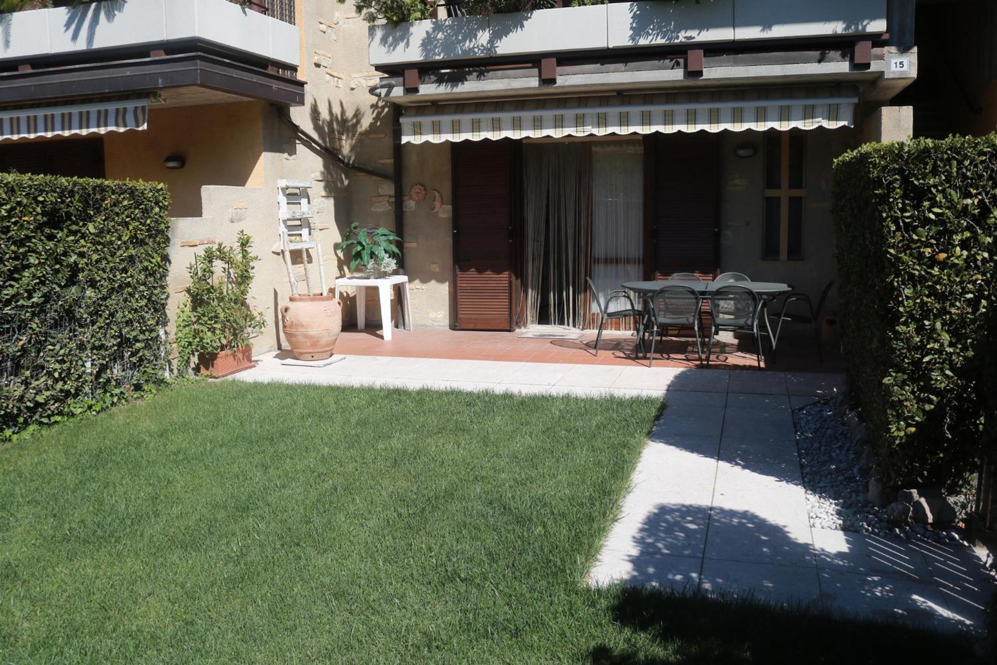 Apartment In Lazise - Gardasee 40851 Dış mekan fotoğraf